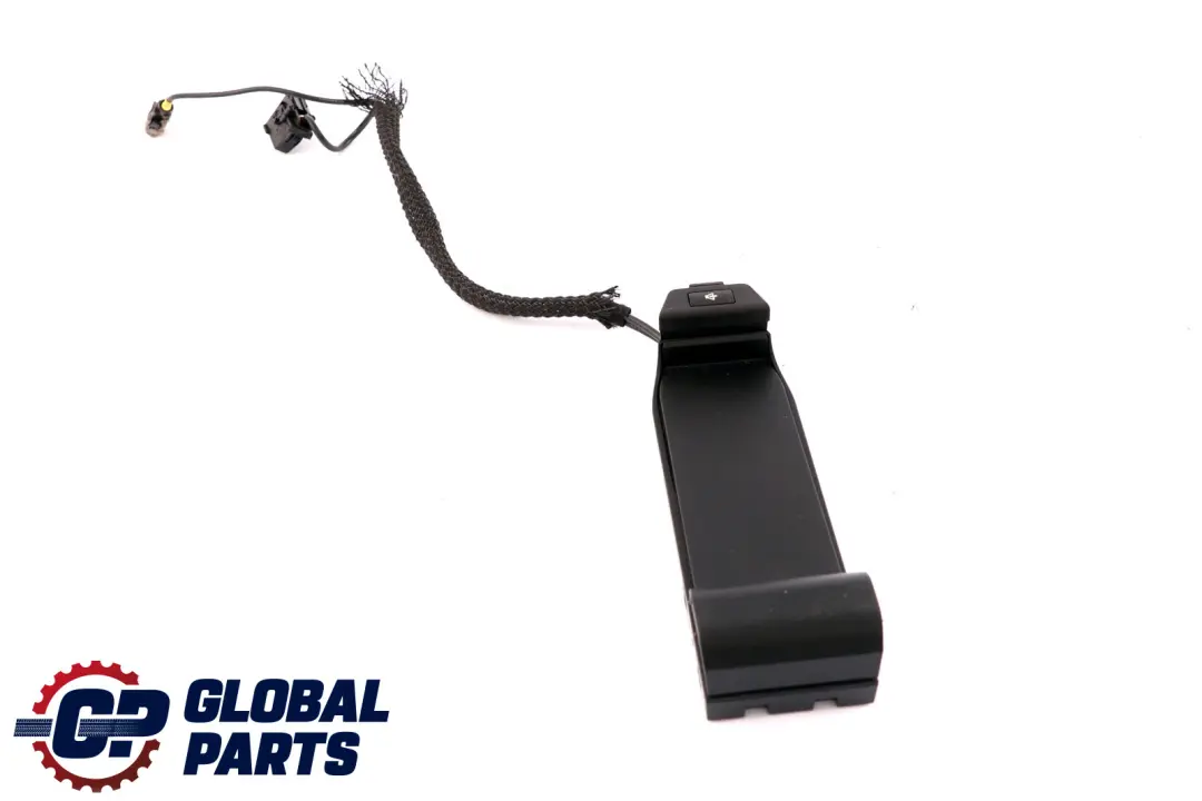 BMW 3 Series E90 E91 E92 E93 Phone Holder Eject Bos Centre Console Armrest - SKU 6946075 - Part number 7118054
