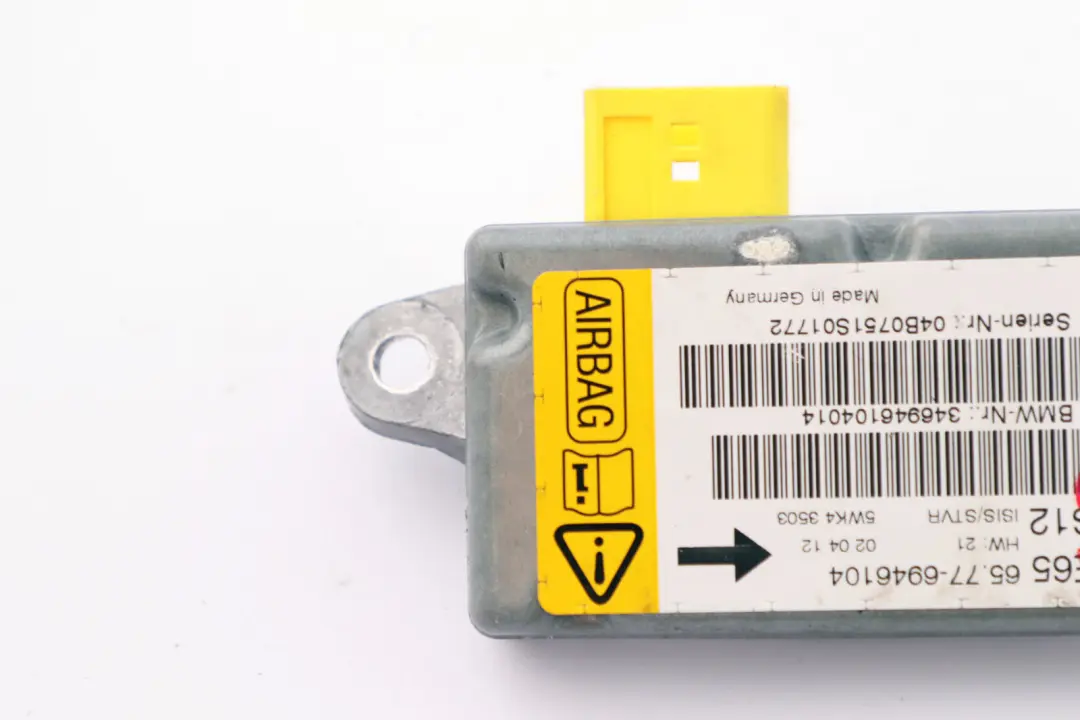 Sensor Front Right Door Airbag O/S to BMW 7 Series E65 E66 with Part number 6970908 BMW 7 Series E65 E66 Sensor Front Right Door Airbag O/S - SKU 6946104 - Part number 6970908