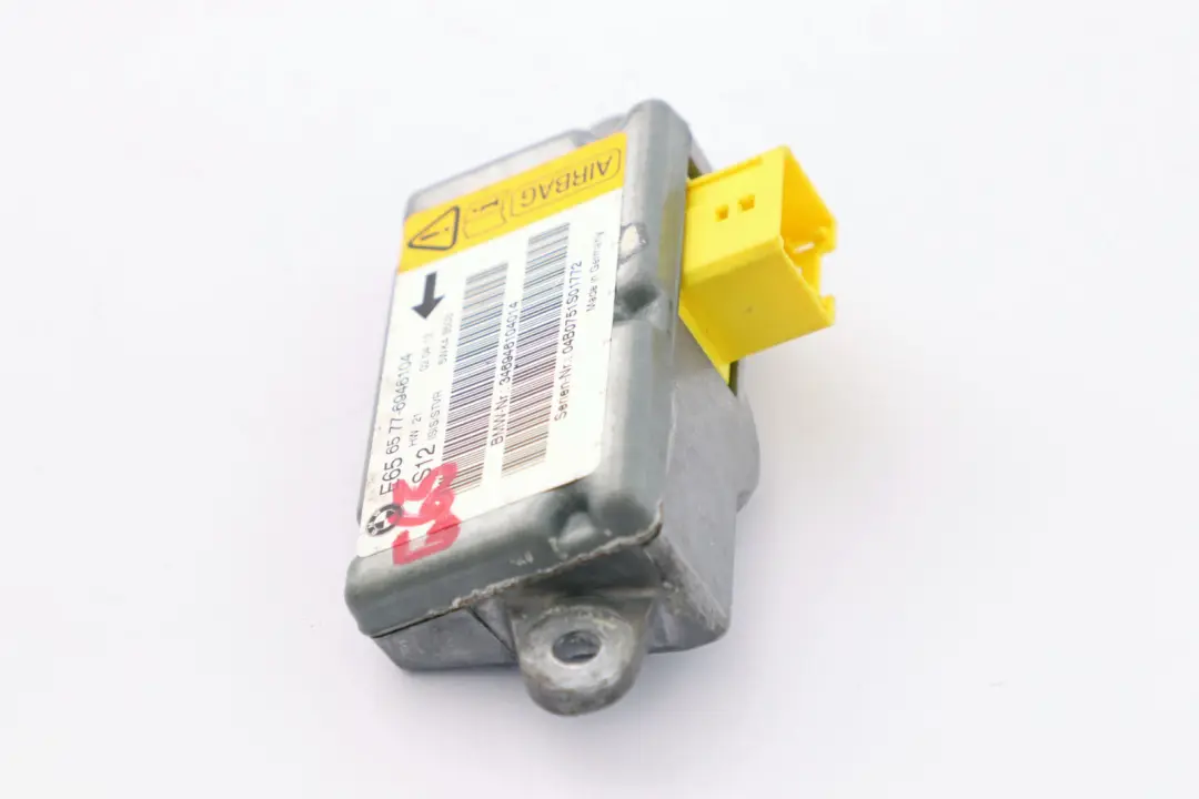 Sensor Front Right Door Airbag O/S to BMW 7 Series E65 E66 with Part number 6970908 BMW 7 Series E65 E66 Sensor Front Right Door Airbag O/S - SKU 6946104 - Part number 6970908