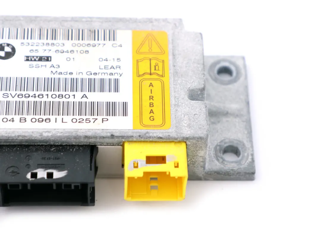 Sensor Moduł Poduszek Airbag do BMW E65 E66 E67 o numerze 6946108 BMW E65 E66 E67 Sensor Moduł Poduszek Airbag - SKU 6946108 - Numer Części 6946108