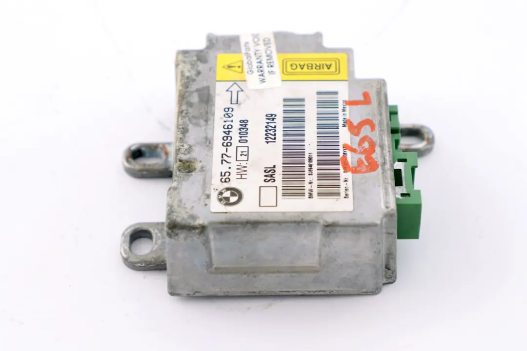 Sensor moduł airbag poduszek lewy 6920468 do BMW E65 o numerze 6946109 BMW E65 Sensor moduł airbag poduszek lewy 6920468 - SKU 6946109 - Numer Części 6946109