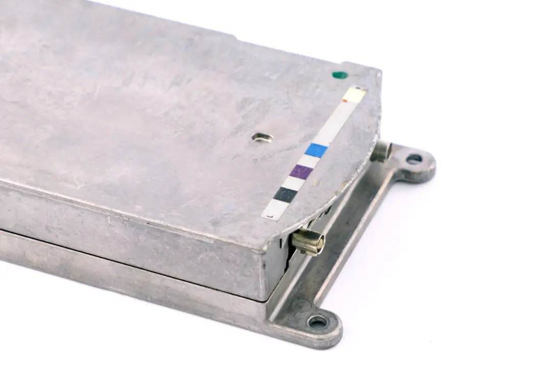 Modulo Unità di Controllo Bluetooth Telematico per BMW E65 E66 con numero di parte 6946328 BMW E65 E66 Modulo Unità di Controllo Bluetooth Telematico - SKU 6946328 - Numero di parte 6946328