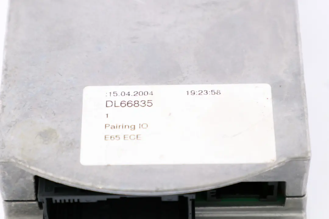 Modulo Unità di Controllo Bluetooth Telematico per BMW E65 E66 con numero di parte 6946328 BMW E65 E66 Modulo Unità di Controllo Bluetooth Telematico - SKU 6946328 - Numero di parte 6946328