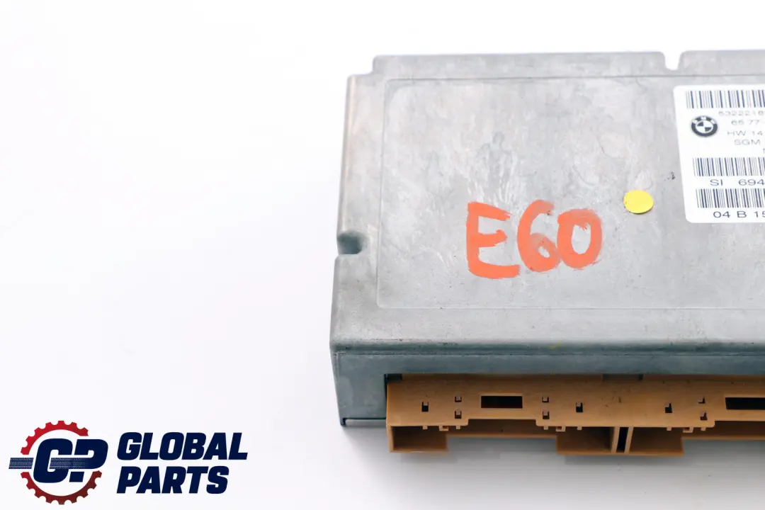 ECU Control Unit Gateway Module to BMW 5 6 Series E60 E61 E63 with Part number 6975686 BMW 5 6 Series E60 E61 E63 ECU Control Unit Gateway Module - SKU 6946388 - Part number 6975686