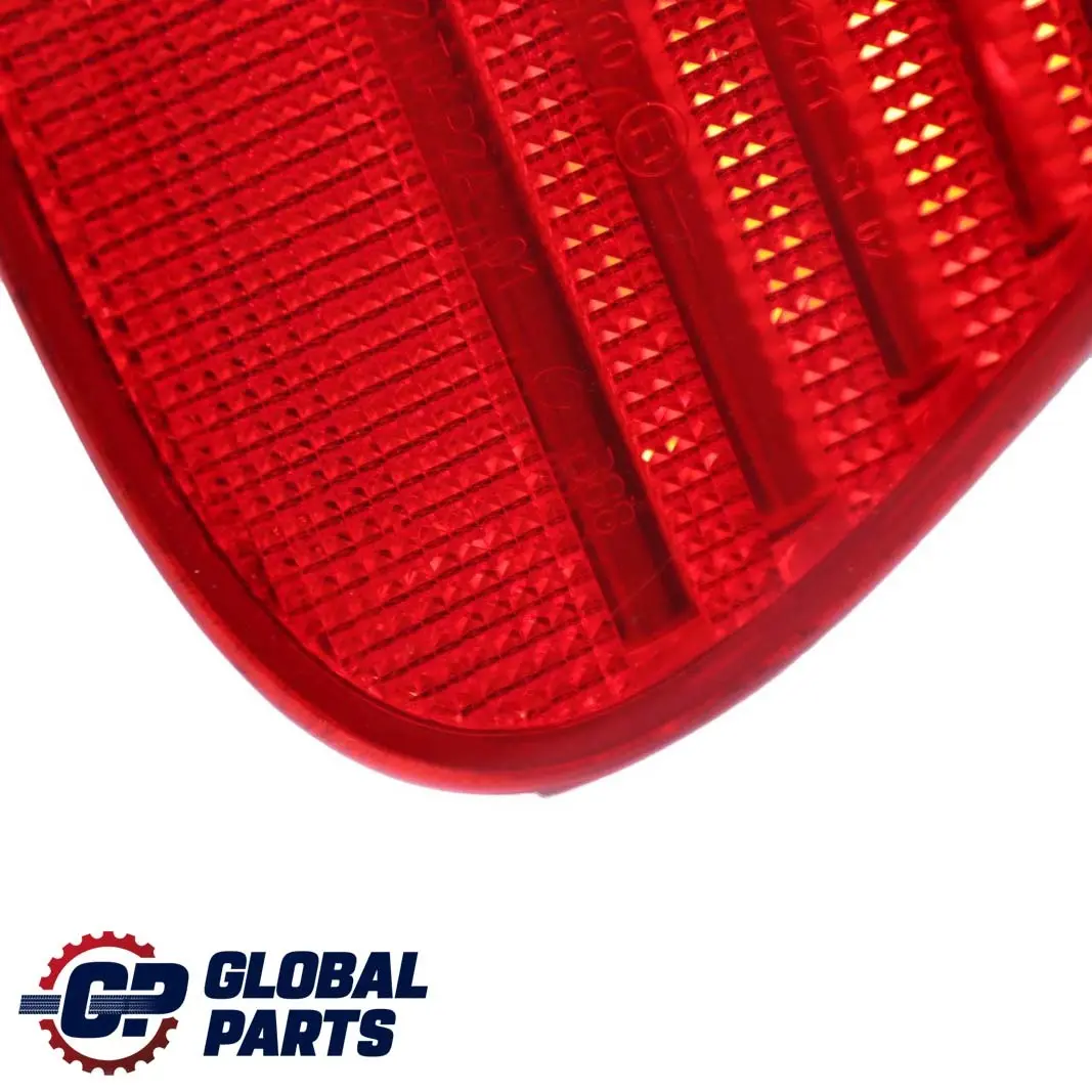 Berline Feu Arriere Panneau Laterale Droite Blanc pour BMW E46 à propos du numéro de pièce 6946536 BMW E46 Berline Feu Arriere Panneau Laterale Droite Blanc - SKU 6946536 - Numéro de pièce 6946536