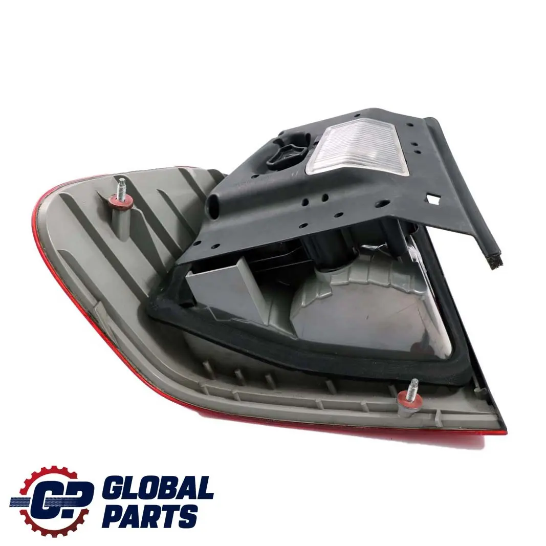 BMW 3 Series E46 Saloon Rear Light In The Side Panel White Right O/S - SKU 6946536 - Part number 6946536
