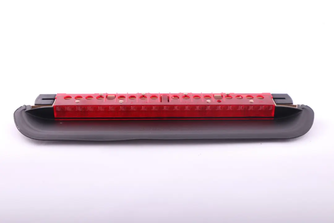 Hinten Dritte Bremsleuchte Beige für BMW E90 LCI mit Teilenummer 63257145519 BMW E90 LCI Hinten Dritte Bremsleuchte Beige - SKU 6946615 - Teilenummer 63257145519