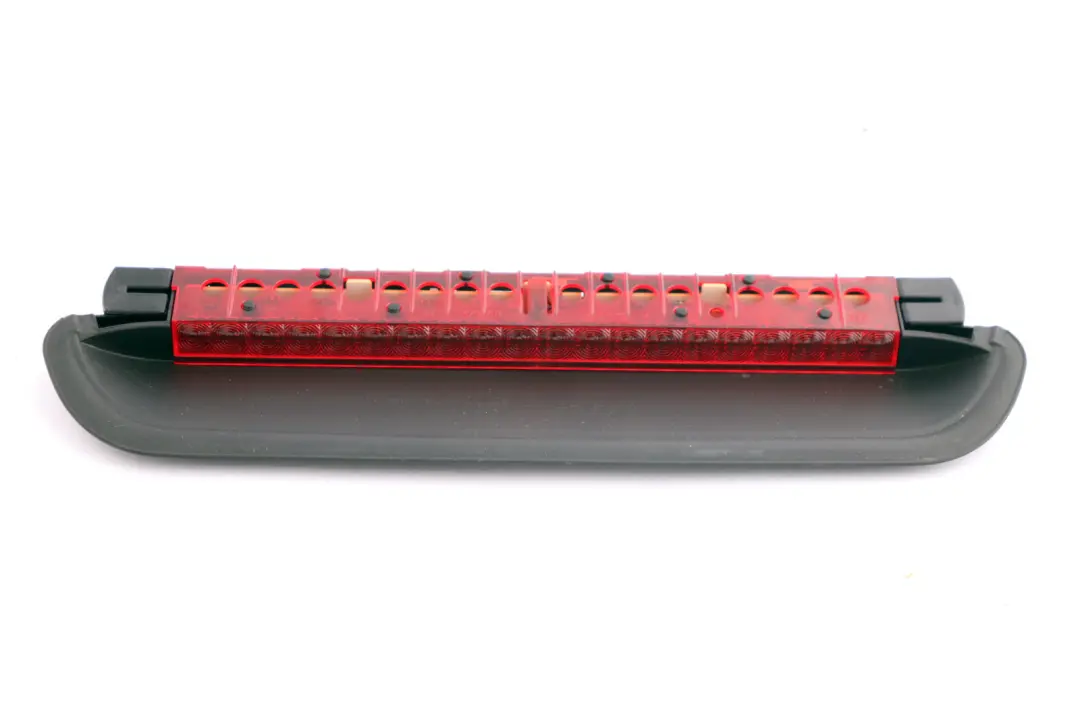 Feu de Frein Troisieme Noir 6325 pour BMW 3 E90 à propos du numéro de pièce 6946616 BMW 3 E90 Feu de Frein Troisieme Noir 6325 - SKU 6946616 - Numéro de pièce 6946616