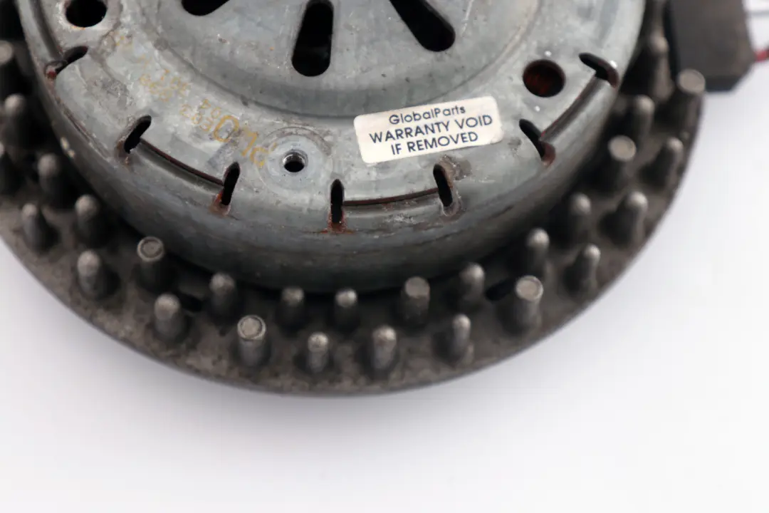 Lüftergehäuse Motorkühler 600W für BMW 5 6 7 er E60 E61 E63 E64 E65 mit Teilenummer 7543282 BMW 5 6 7 er E60 E61 E63 E64 E65 Lüftergehäuse Motorkühler 600W - SKU 6946638 - Teilenummer 7543282