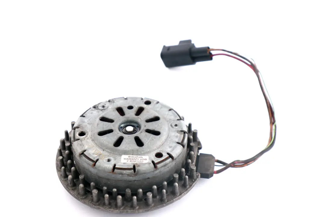 Fan Housing Motor Radiator 600W to BMW 5 6 7 Series E60 E61 E63 E64 E65 with Part number 7543282 BMW 5 6 7 Series E60 E61 E63 E64 E65 Fan Housing Motor Radiator 600W - SKU 6946638 - Part number 7543282