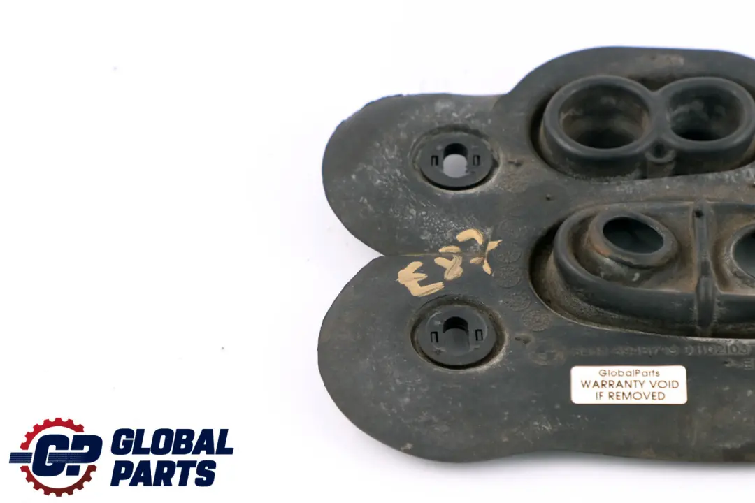 Dichtplatte Climatisation 6411 pour BMW E81 E87 E90 E91 à propos du numéro de pièce 6946719 BMW E81 E87 E90 E91 Dichtplatte Climatisation 6411 - SKU 6946719 - Numéro de pièce 6946719