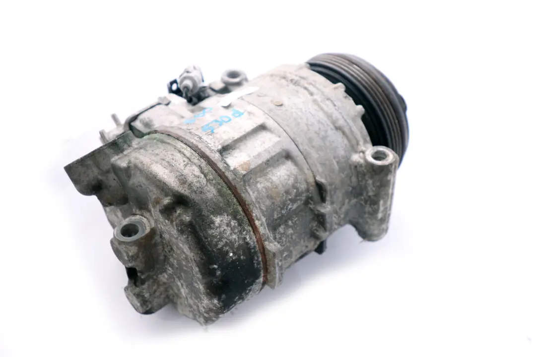Kompresor Sprężarka Klimatyzacji M57N2 do BMW E60 E61 o numerze 6946871 BMW E60 E61 Kompresor Sprężarka Klimatyzacji M57N2 - SKU 6946871 - Numer Części 6946871