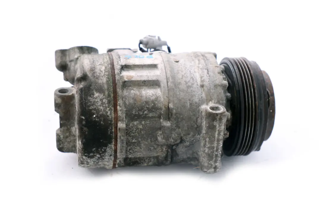Kompresor Sprężarka Klimatyzacji M57N2 do BMW E60 E61 o numerze 6946871 BMW E60 E61 Kompresor Sprężarka Klimatyzacji M57N2 - SKU 6946871 - Numer Części 6946871