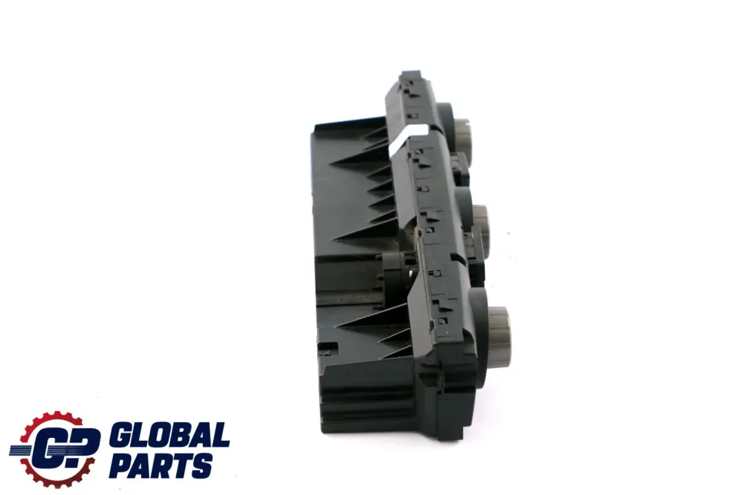 Control Unit Panel Automatic Air Conditioning A/C High to BMW 5 6 Series E60 E63 with Part number 6946981 BMW 5 6 Series E60 E63 Control Unit Panel Automatic Air Conditioning A/C High - SKU 6946981 - Part number 6946981