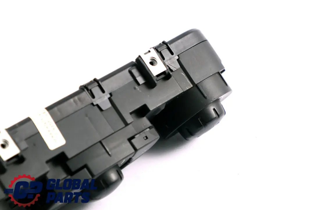 Panneau Commande Climatisation Automatique pour BMW Z4 E85 à propos du numéro de pièce 9129440 BMW Z4 E85 Panneau Commande Climatisation Automatique - SKU 6947731 - Numéro de pièce 9129440