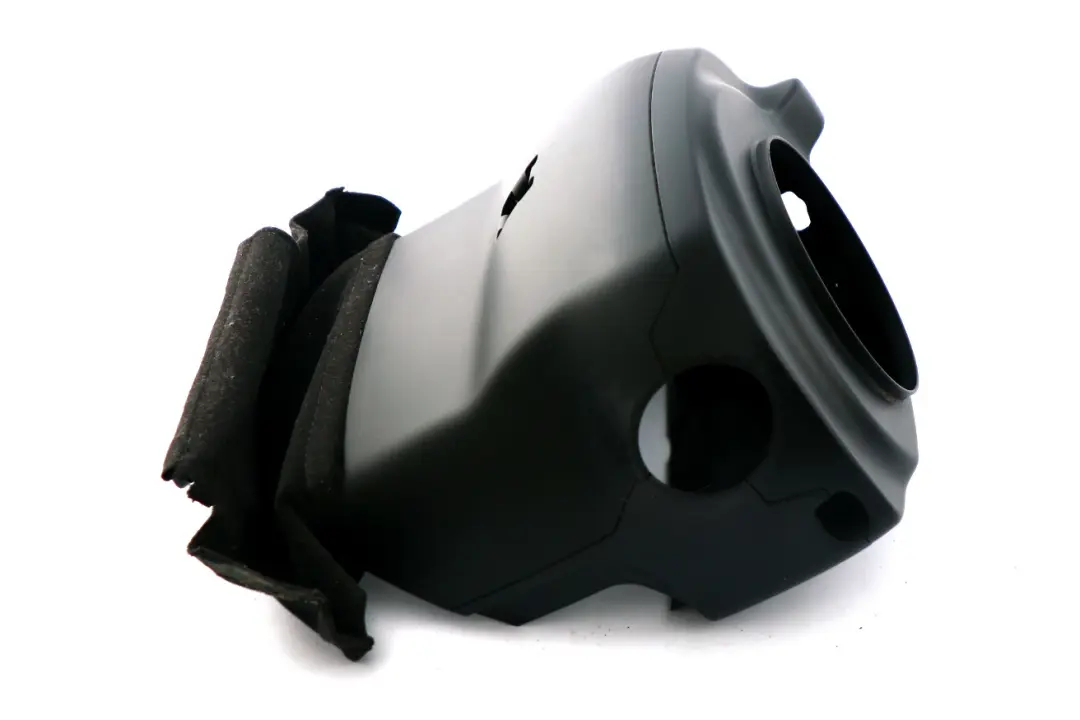 STEERING COLUMN LOWER TRIM PANEL COVER to BMW 5 SERIES E60 E61 with Part number 61316947778 BMW 5 SERIES E60 E61 STEERING COLUMN LOWER TRIM PANEL COVER - SKU 6947778 - Part number 61316947778