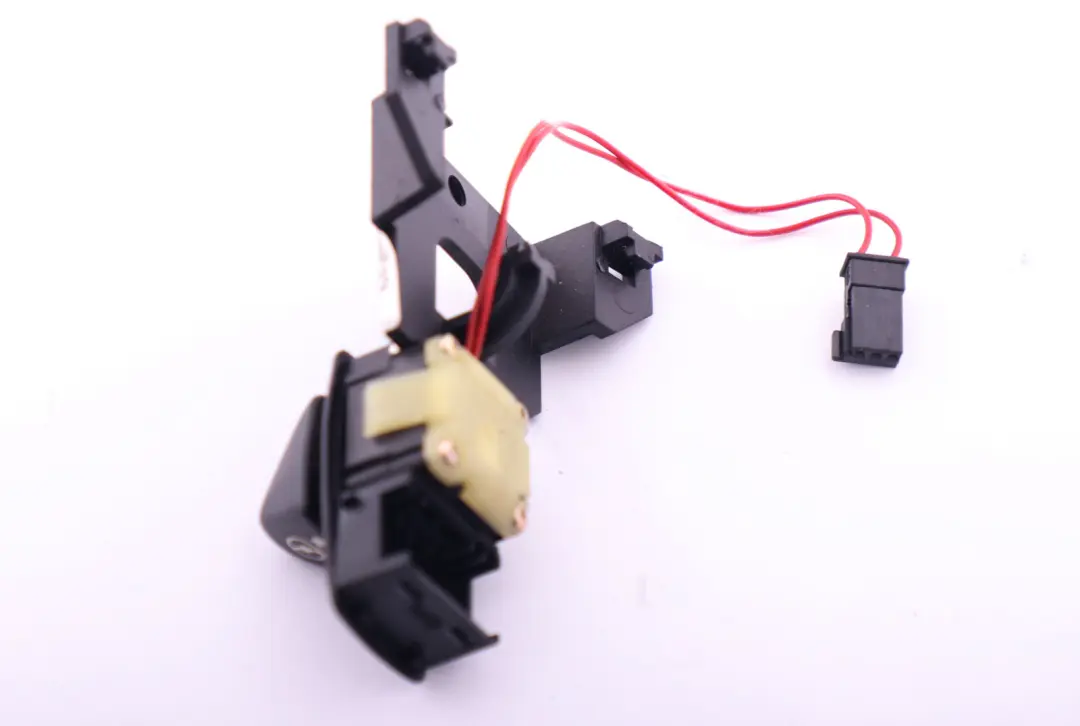 Interruptor De ajuste De La columna De direccion para BMW E60 E61 E63 E64 con número de pieza 6947786 BMW E60 E61 E63 E64 Interruptor De ajuste De La columna De direccion - SKU 6947786 - Número de pieza 6947786