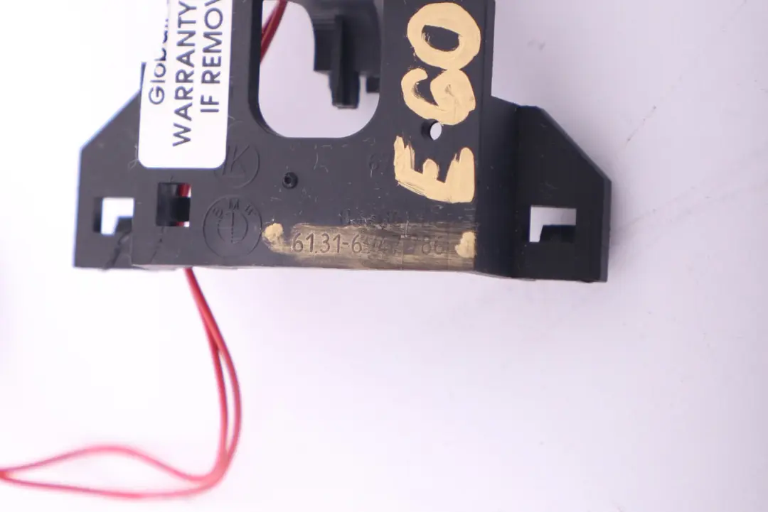 Steering Column Adjuster Switch to BMW E60 E61 E63 E64 with Part number 6947786 BMW E60 E61 E63 E64 Steering Column Adjuster Switch - SKU 6947786 - Part number 6947786