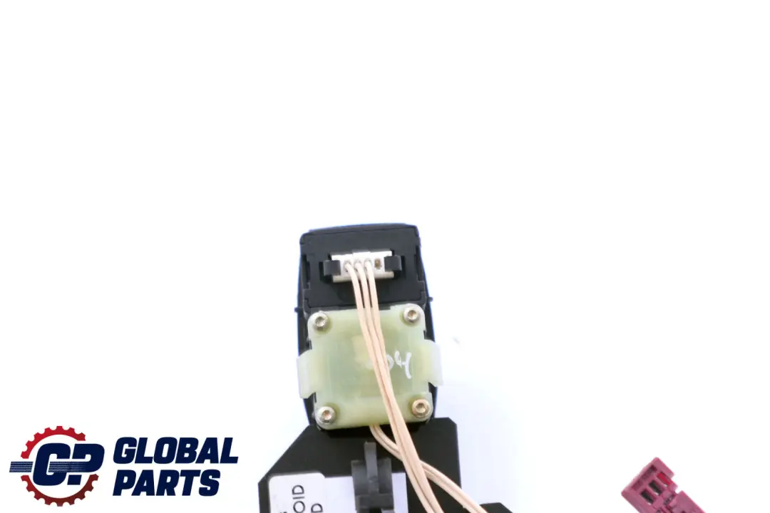 Steering Column Adjuster Switch to BMW E60 E61 E63 E64 with Part number 6947788 BMW E60 E61 E63 E64 Steering Column Adjuster Switch - SKU 6947788 - Part number 6947788