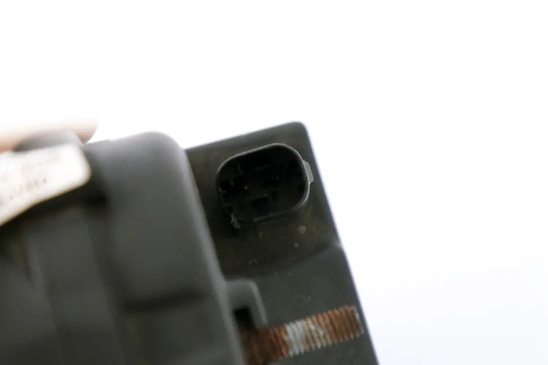 Alarm Siren 6948392 6942429 to BMW 1 3 5 7 Series E60 E61 E65 E81 E87 E90 E91 E92 with Part number 65756948392 BMW 1 3 5 7 Series E60 E61 E65 E81 E87 E90 E91 E92 Alarm Siren 6948392 6942429 - SKU 6948392-1 - Part number 65756948392