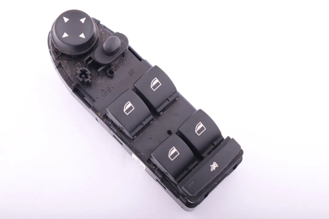 BMW 3 Serie E90 E91 Lci Interrupt. de Leve-Glace cote Conducteur(droite) SCHWARZ - SKU 6948637 - Numéro de pièce 6948637