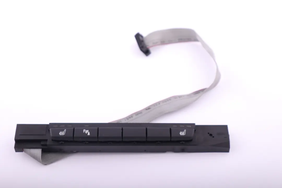 Heated Seat Control Switch Panel 6962591 to BMW 1 3 Series E81 E87 E90 E91 E92 with Part number 6949245 BMW 1 3 Series E81 E87 E90 E91 E92 Heated Seat Control Switch Panel 6962591 - SKU 6949245 - Part number 6949245