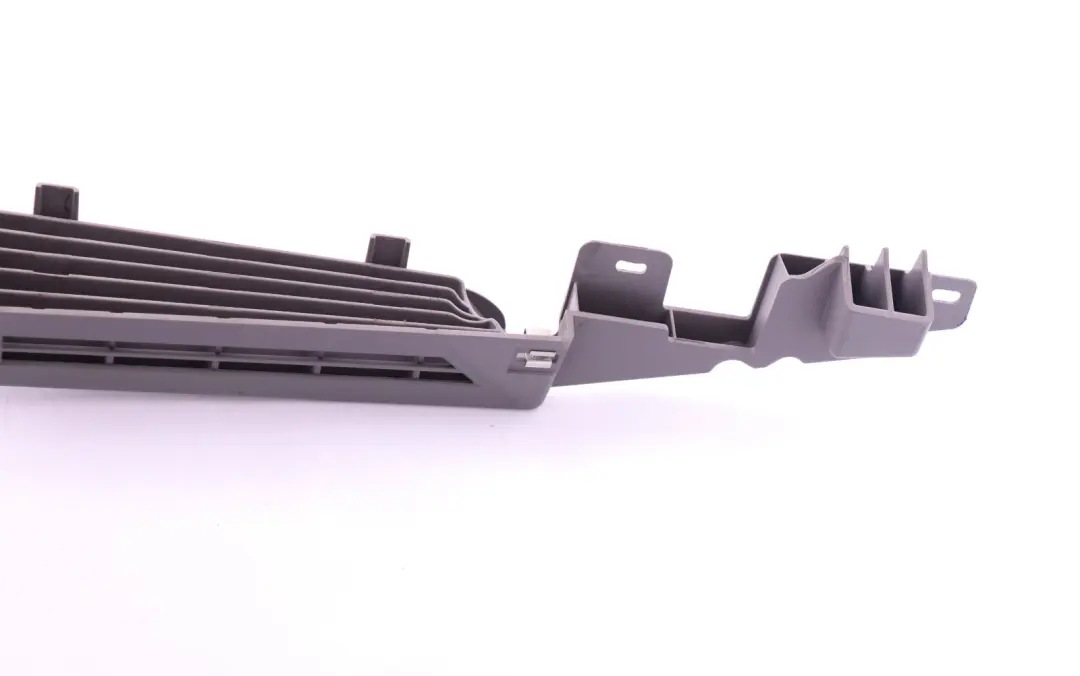 *BMW 3 er E91 E91N LCI Verkleidung Brüstung Links Grau 7068909 für mit Teilenummer 6949919 *BMW 3 er E91 E91N LCI Verkleidung Brüstung Links Grau 7068909 - SKU 6949919 - Teilenummer 6949919