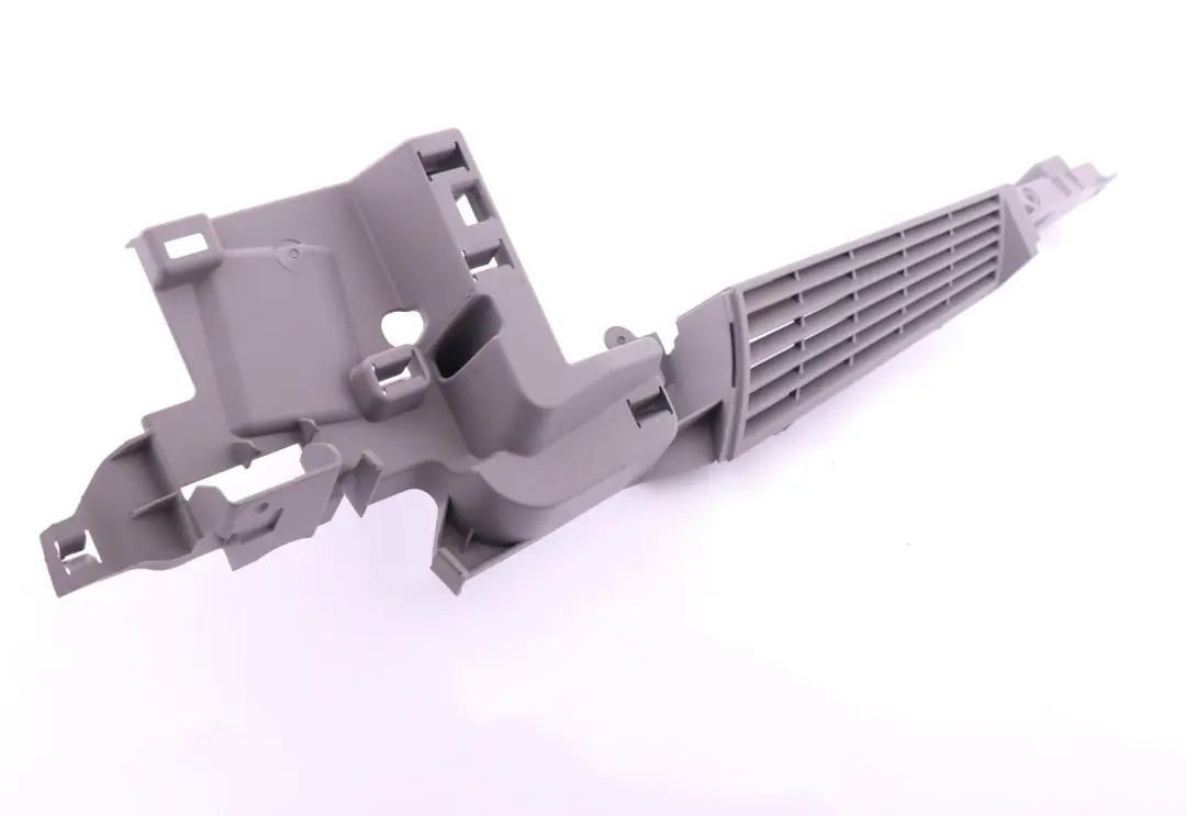 Embellecedor Panel Barandilla Maletero Izquierdo Gris 7068909 para BMW E91 E91N LCI con número de pieza 6949919 BMW E91 E91N LCI Embellecedor Panel Barandilla Maletero Izquierdo Gris 7068909 - SKU 6949919 - Número de pieza 6949919