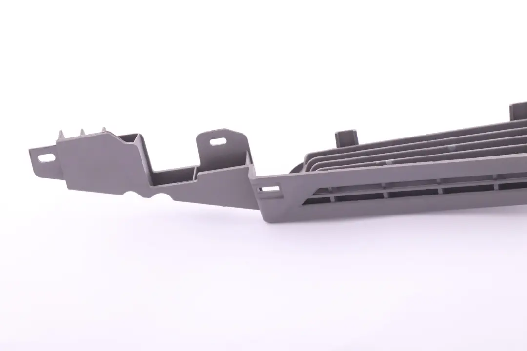 Trim Panel Railing Right Trunk Boot Grey 7068910 pour BMW E91 E91N LCI à propos du numéro de pièce 6949920 BMW E91 E91N LCI Trim Panel Railing Right Trunk Boot Grey 7068910 - SKU 6949920 - Numéro de pièce 6949920