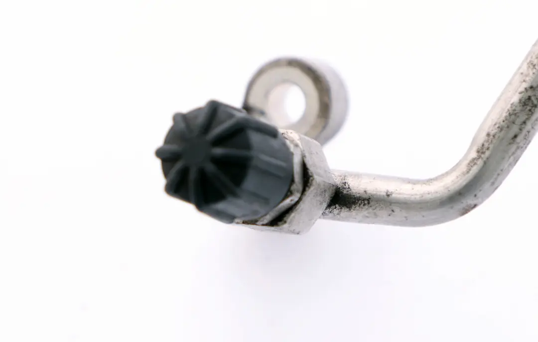 Ligne de Pression Condensateur Seche-linge pour BMW Z4 Serie E85 à propos du numéro de pièce 6982888 BMW Z4 Serie E85 Ligne de Pression Condensateur Seche-linge - SKU 6950481 - Numéro de pièce 6982888