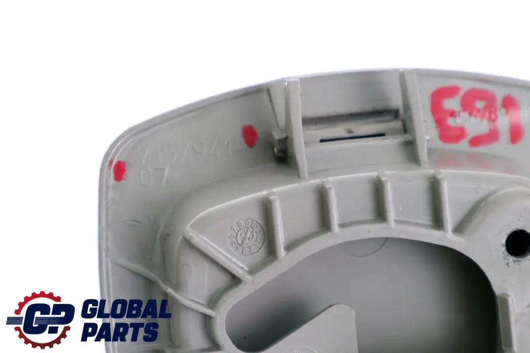 Copertura Anteriore Sinistra Grigio 7157941 5144 per BMW E91 con numero di parte 6950791 BMW E91 Copertura Anteriore Sinistra Grigio 7157941 5144 - SKU 6950791 - Numero di parte 6950791