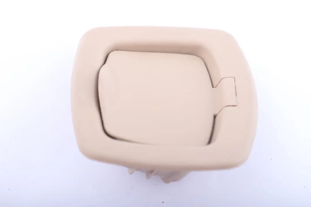 Rivestimento Rivestimento Baule Posteriore Destro Beige per BMW E91 con numero di parte 6950798 BMW E91 Rivestimento Rivestimento Baule Posteriore Destro Beige - SKU 6950798 - Numero di parte 6950798