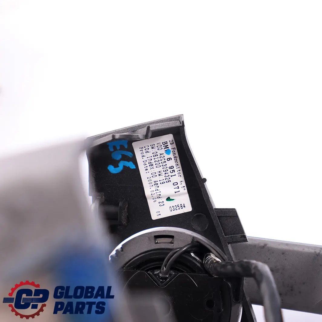 Arriere ecran Fondmonitor Fondschirm pour BMW 7 E65 E66 à propos du numéro de pièce 6951071 BMW 7 E65 E66 Arriere ecran Fondmonitor Fondschirm - SKU 6951071 - Numéro de pièce 6951071