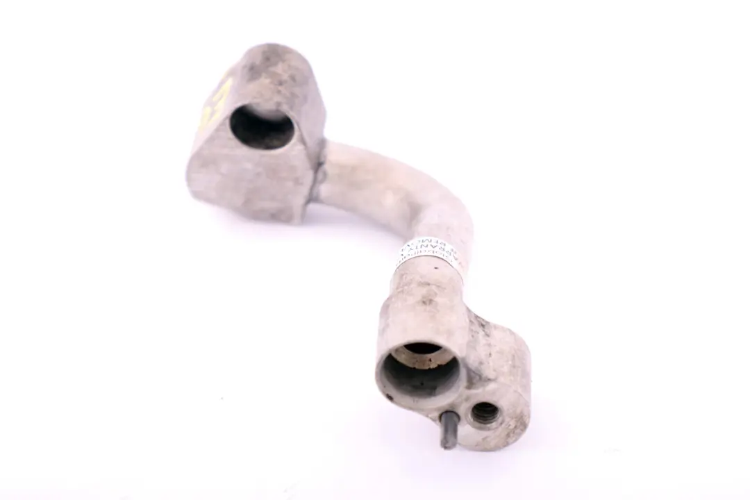 M47N2 Adattatore Tubo Aspirazione Connettore per BMW 5 E60 E61 520d con numero di parte 6951366 BMW 5 E60 E61 520d M47N2 Adattatore Tubo Aspirazione Connettore - SKU 6951366 - Numero di parte 6951366