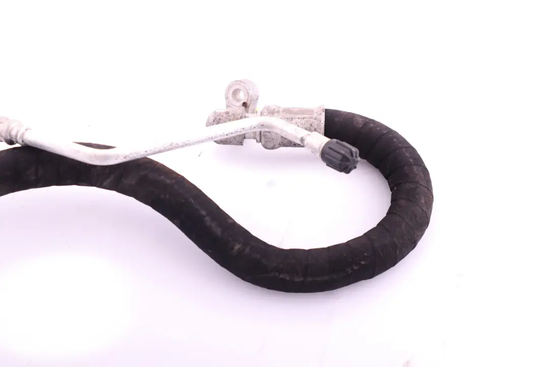 Przewód rurka klimatyzacji benzyna do BMW E88 E90 E91 o numerze 64509223324 BMW E88 E90 E91 Przewód rurka klimatyzacji benzyna - SKU 6951637 - Numer Części 64509223324