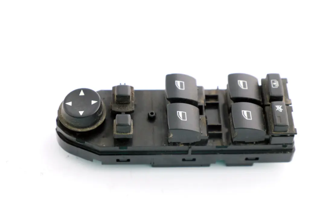 Schalter Fensterheber Fahrerseite für BMW 5 er E60 E61 mit Teilenummer 6951939 BMW 5 er E60 E61 Schalter Fensterheber Fahrerseite - SKU 6951939 - Teilenummer 6951939
