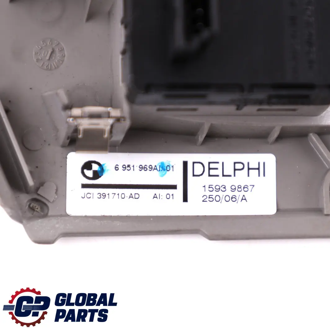 Switch Control Window Lifter Button Rear Right O/S Trim Grey to BMW 5 E60 E61 with Part number 6951969 BMW 5 E60 E61 Switch Control Window Lifter Button Rear Right O/S Trim Grey - SKU 6951969 - Part number 6951969