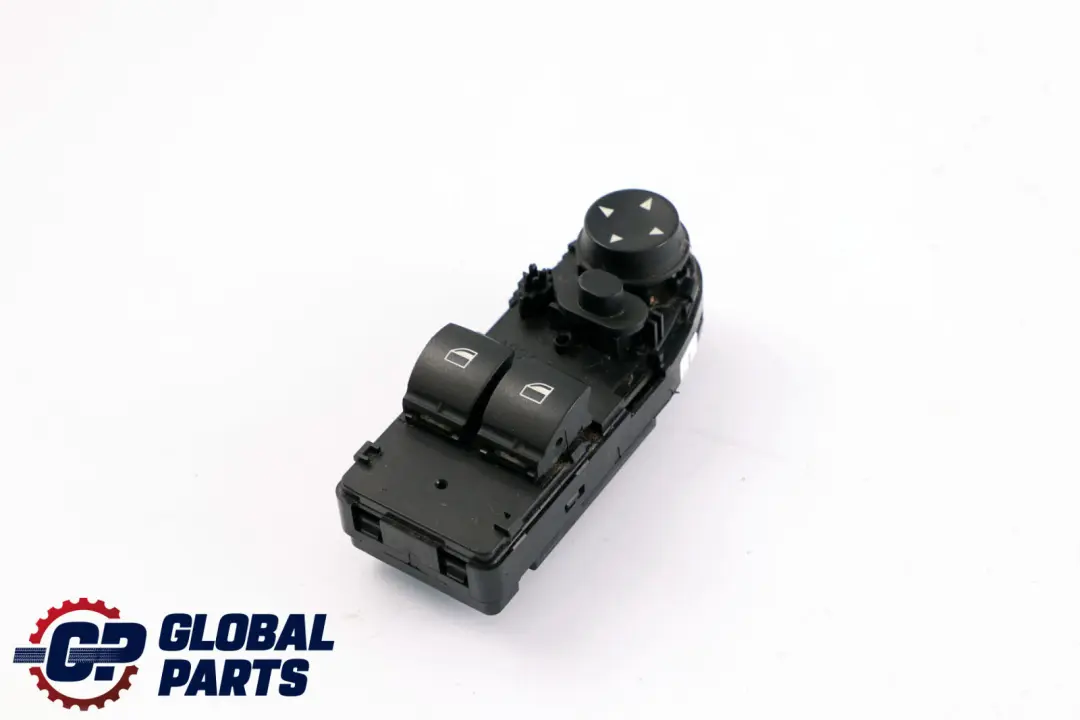 Schalter Knopf Fensterheber Fahrerseite Schwarz für BMW E87 mit Teilenummer 6952021 BMW E87 Schalter Knopf Fensterheber Fahrerseite Schwarz - SKU 6952021 - Teilenummer 6952021