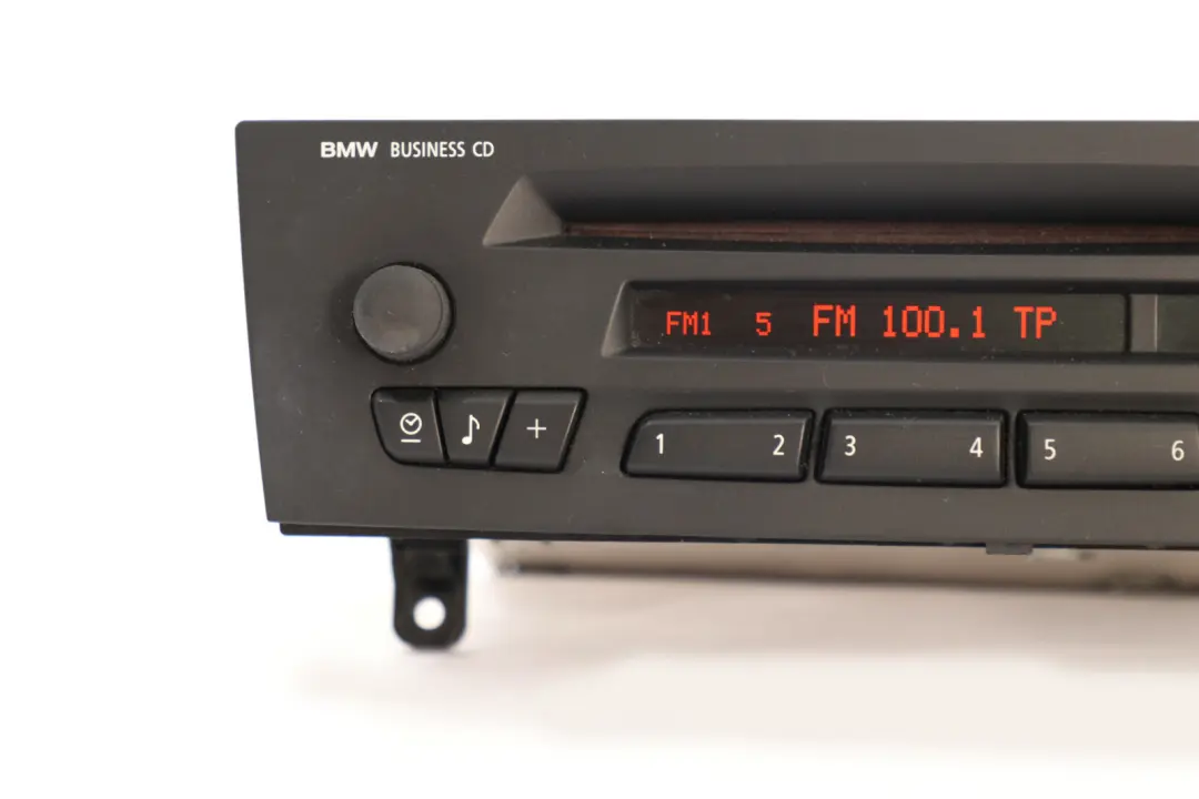 Radio Business CD per BMW X1 Z4 E81 E87 E88 E89 E90 E91 E92 E93 con numero di parte 6952296 BMW X1 Z4 E81 E87 E88 E89 E90 E91 E92 E93 Radio Business CD - SKU 6952296 - Numero di parte 6952296