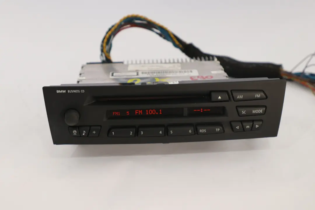 Radio Business CD per BMW X1 Z4 E81 E87 E88 E89 E90 E91 E92 E93 con numero di parte 6952296 BMW X1 Z4 E81 E87 E88 E89 E90 E91 E92 E93 Radio Business CD - SKU 6952296 - Numero di parte 6952296