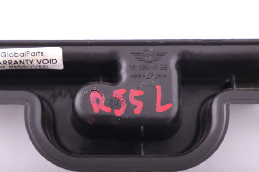 Listwa obudowa bagażnika lewa do MINI Clubman R55 o numerze 6952379 MINI Clubman R55 Listwa obudowa bagażnika lewa - SKU 6952379 - Numer Części 6952379