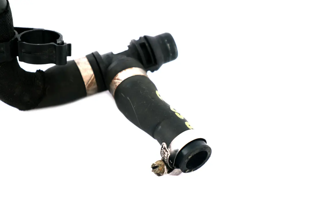 W17 Water Hose Radiator Expansion Tank Diesel to Mini One D R50 with Part number 6952804 Mini One D R50 W17 Water Hose Radiator Expansion Tank Diesel - SKU 6952804 - Part number 6952804