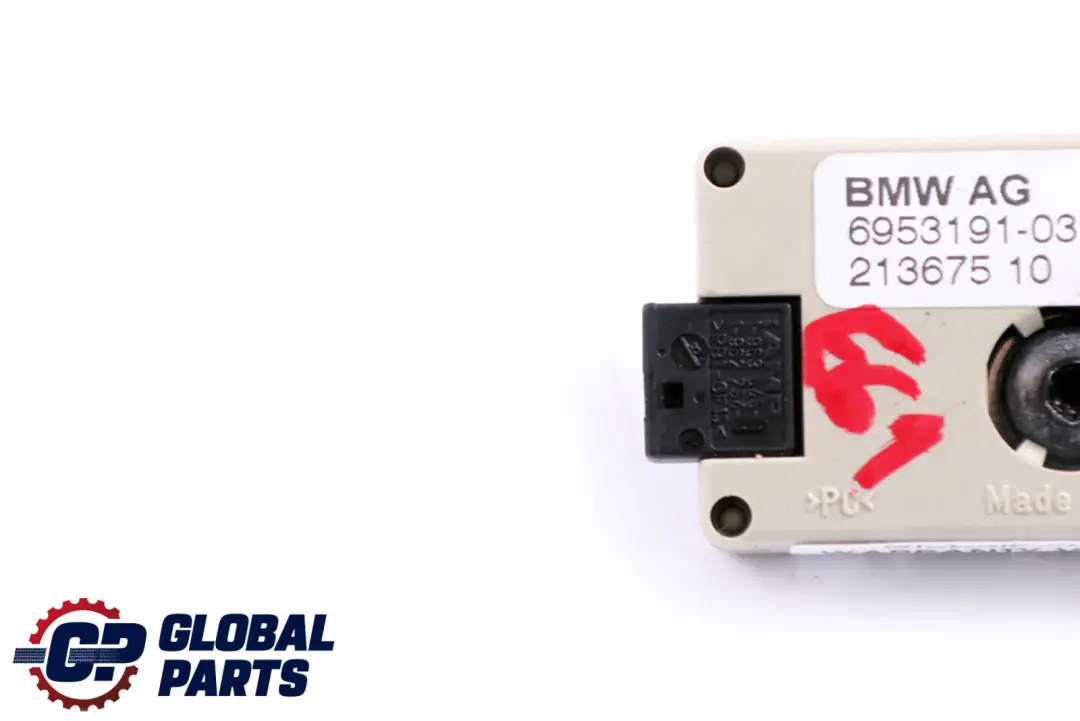 Filtro Anti-rumore Antenna Amplificatore Moduli per BMW E61 Touring con numero di parte 6953191 BMW E61 Touring Filtro Anti-rumore Antenna Amplificatore Moduli - SKU 6953191 - Numero di parte 6953191