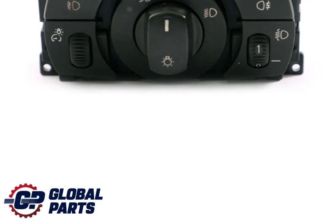 Przełącznik Przyciski Świateł Panel Sterowania do BMW E60 E61 o numerze 6925251 BMW E60 E61 Przełącznik Przyciski Świateł Panel Sterowania - SKU 6953739 - Numer Części 6925251