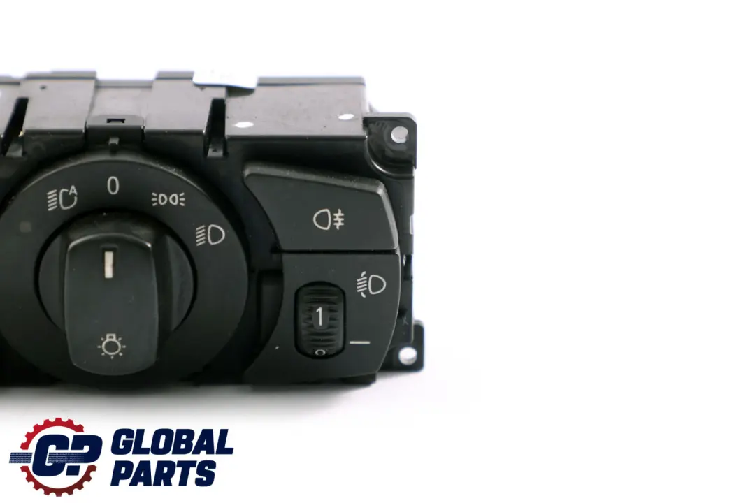 Botón Panel Control Interruptor De Los Faros Antiniebla para BMW E60 E61 con número de pieza 6925251 BMW E60 E61 Botón Panel Control Interruptor De Los Faros Antiniebla - SKU 6953739 - Número de pieza 6925251