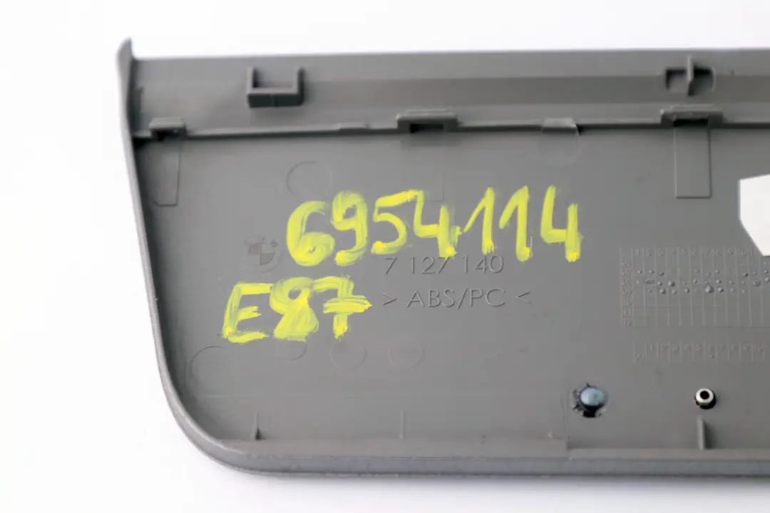 Centre Console Ashtray Tray Decor Titan Matt 7127140 to BMW 1 Series E87 Cover with Part number 6954114 BMW 1 Series E87 Cover Centre Console Ashtray Tray Decor Titan Matt 7127140 - SKU 6954114 - Part number 6954114