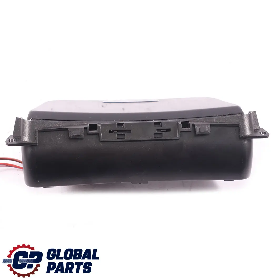 Cenicero cubierta Gomera Negro frontal 7078571 para BMW 5 E87 con número de pieza 6954115 BMW 5 E87 Cenicero cubierta Gomera Negro frontal 7078571 - SKU 6954115-5 - Número de pieza 6954115