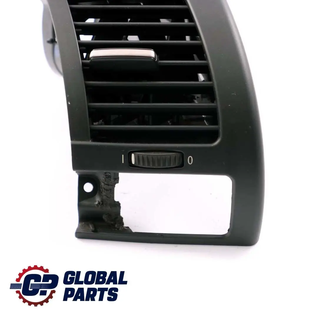 Rejilla Aire Fresco Derecha Salpicadero para BMW Z4 E85 E86 con número de pieza 7025632 BMW Z4 E85 E86 Rejilla Aire Fresco Derecha Salpicadero - SKU 6954302-1 - Número de pieza 7025632