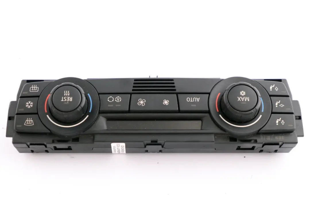 Reihe E87 E90 E91 Bedienteil Klimaautomatik 6411 für BMW 1 3 mit Teilenummer 6956709 BMW 1 3 Reihe E87 E90 E91 Bedienteil Klimaautomatik 6411 - SKU 6954436 - Teilenummer 6956709