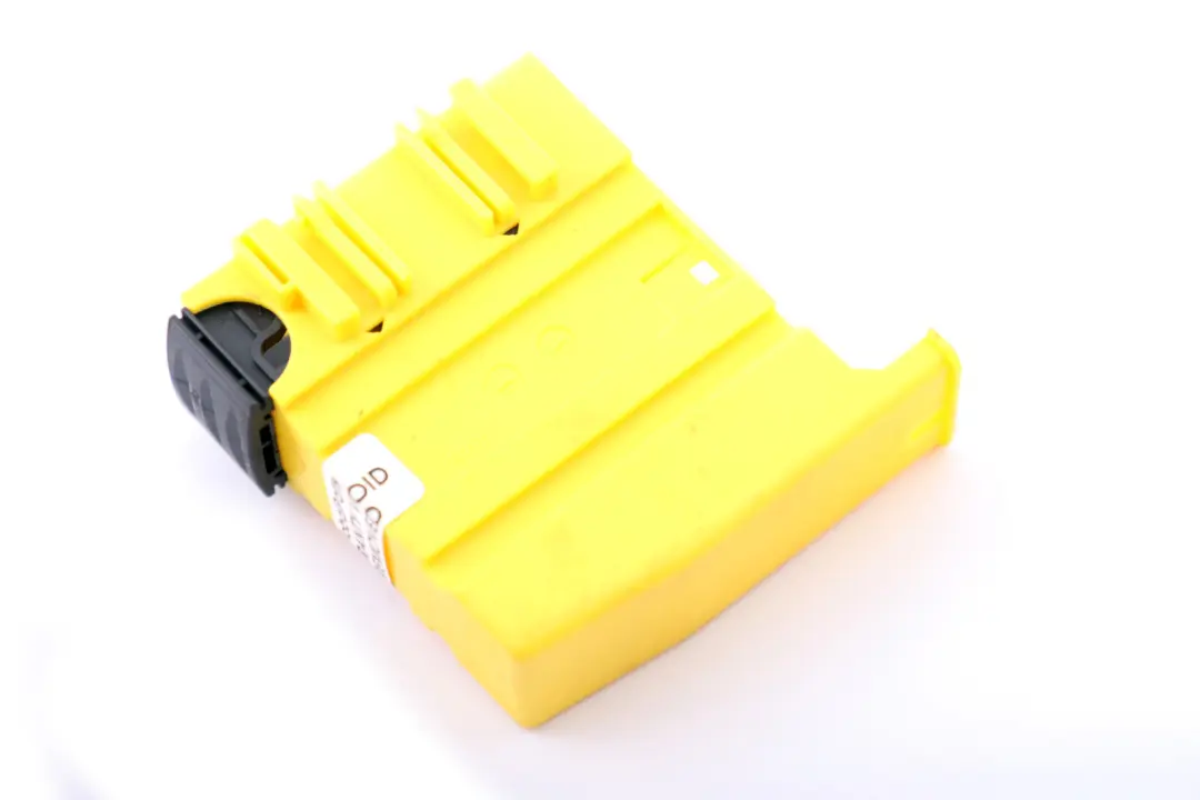 Tensor del cinturon De seguridad delantero Tapa para BMW E81 E88 E92 E92N con número de pieza 6954587 BMW E81 E88 E92 E92N Tensor del cinturon De seguridad delantero Tapa - SKU 6954587 - Número de pieza 6954587